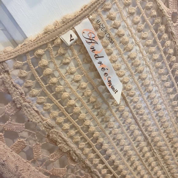 Lightweight lace insert open long coverup NWOT - Picture 4 of 8